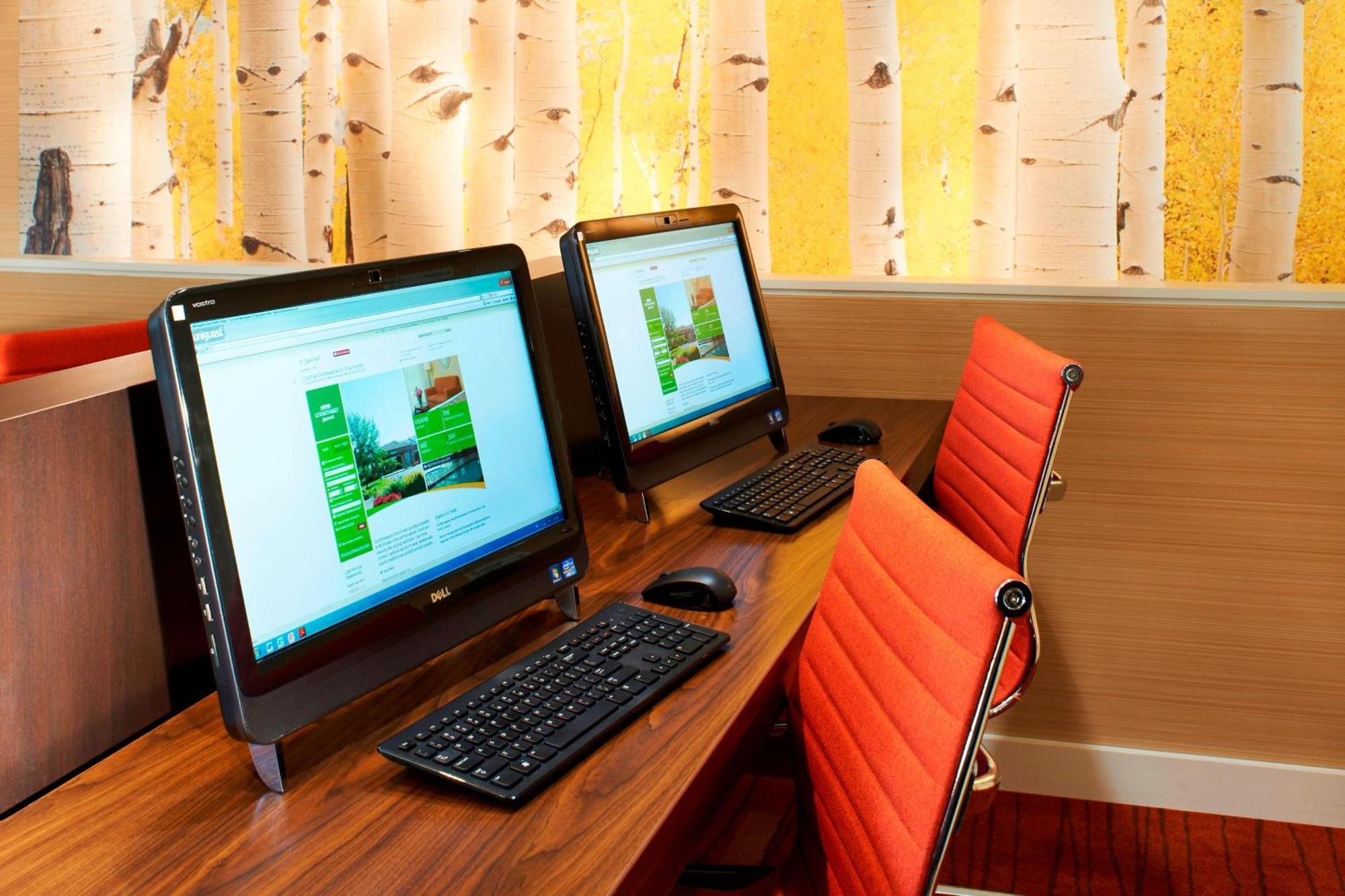 Courtyard By Marriott Minneapolis-St. Paul Airport Mendota Heights Exterior photo